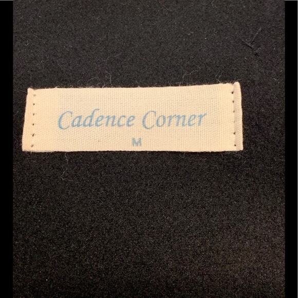 Cadence Corner faux suede jacket in a size Medium - Picture 4 of 6